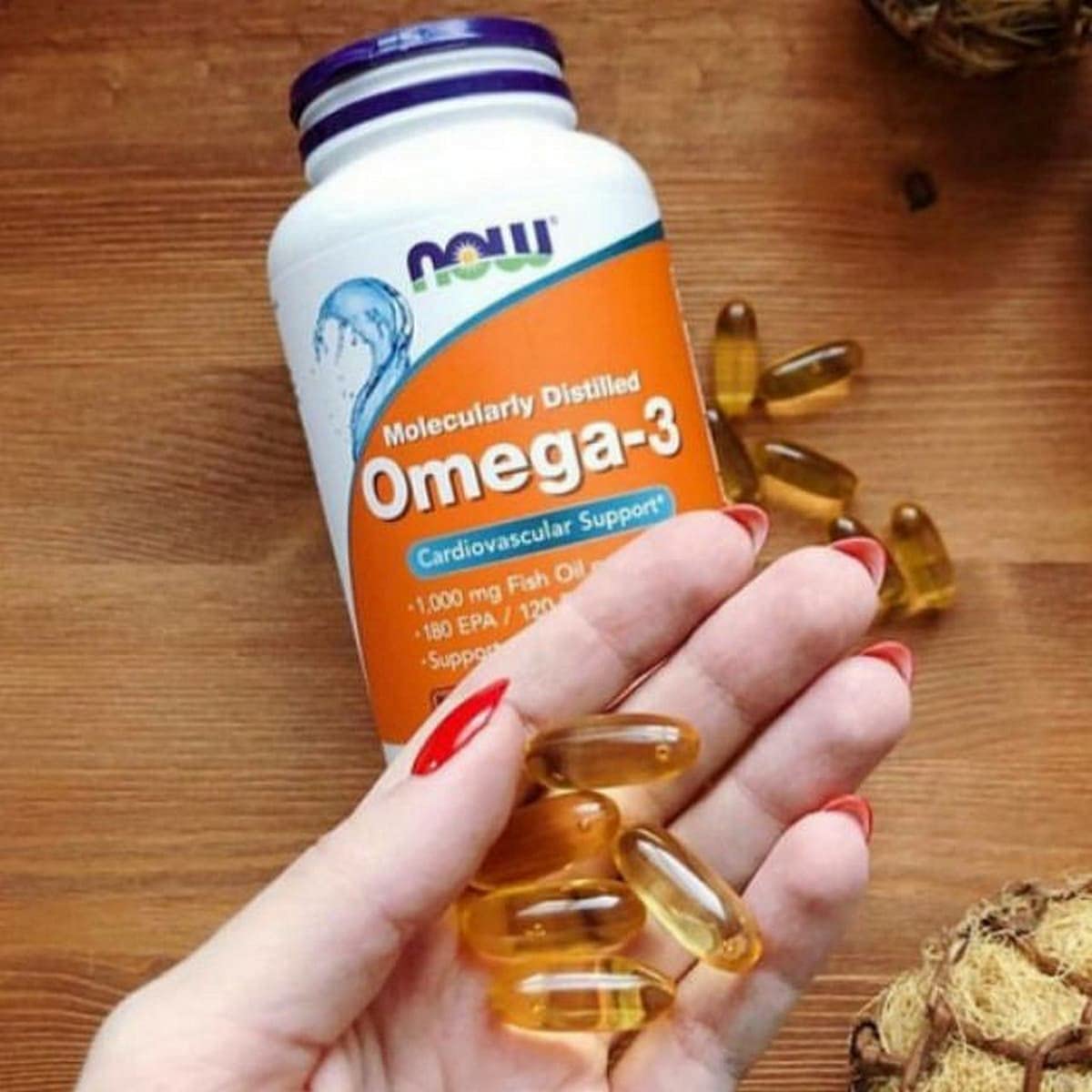 NOW Foods Omega-3 Fish Oil Softgels 1,000 mg, 180 EPA - 120 DHA, 100 Softgels