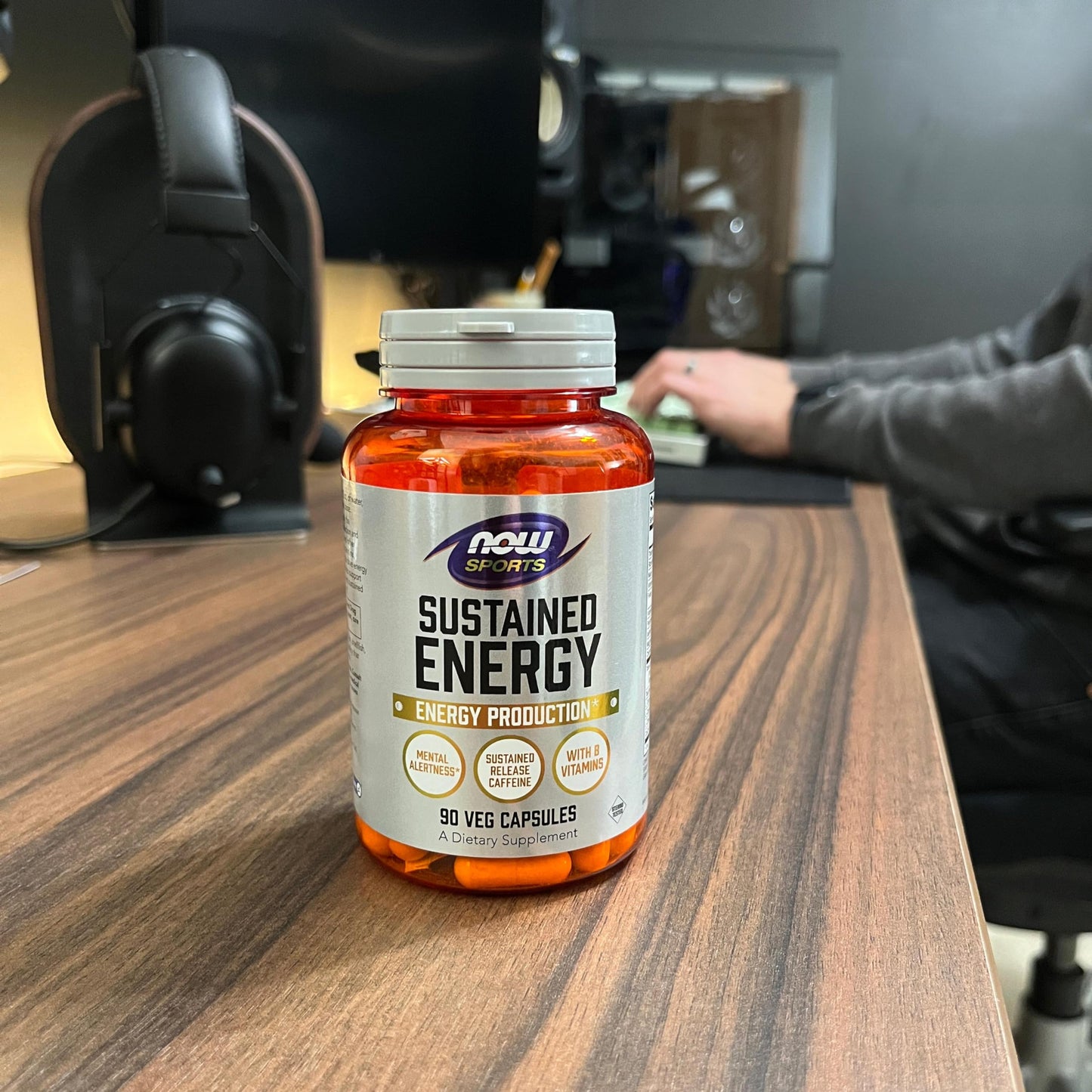 NOW Foods Sports Sustained Energy, Caffeine with B Vitamins, 90 Veg Capsules